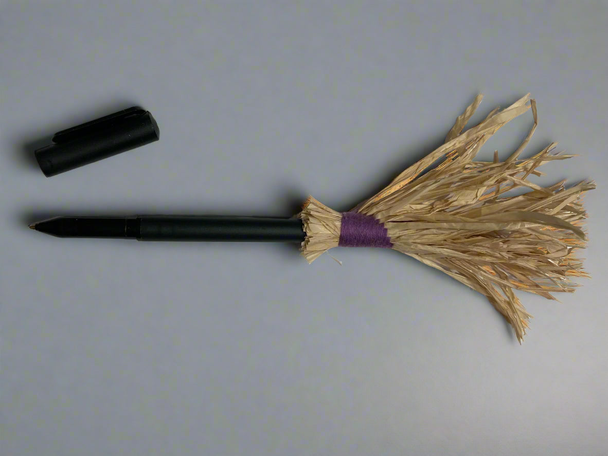 Book A Broom Making Class With Salem Local Witch - Reservation