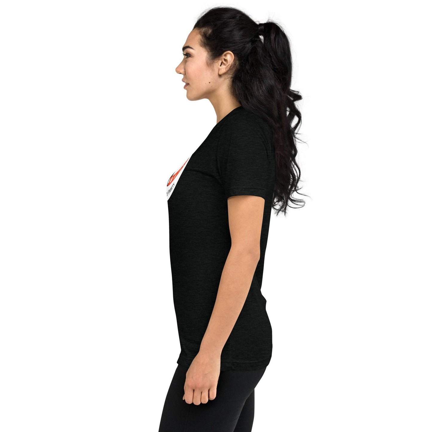 Super Soft Black Cat in Crescent Moon Salem, MA Short Tri-Blend sleeve t-shirt - Winter Island Trading Co.