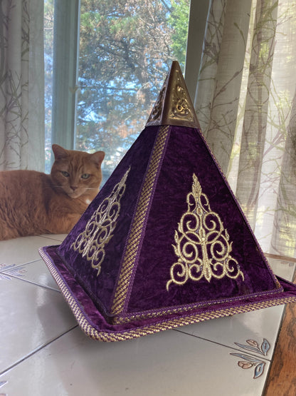 Vintage Moroccan Decorative Display Tagine – Purple Velvet & Metal